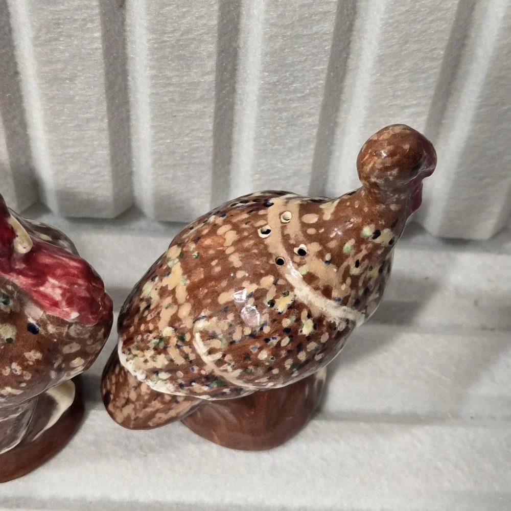 Hand‎ Paint Turkey Salt And Pepper Shakers.